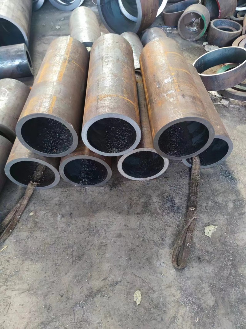 渝北渝北渝北12Cr1MovG无缝钢管切割